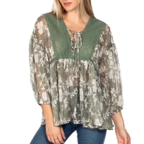 MODA ME COUTURE Tops - BOHO BEAUTY FLORAL TUNIC TOP